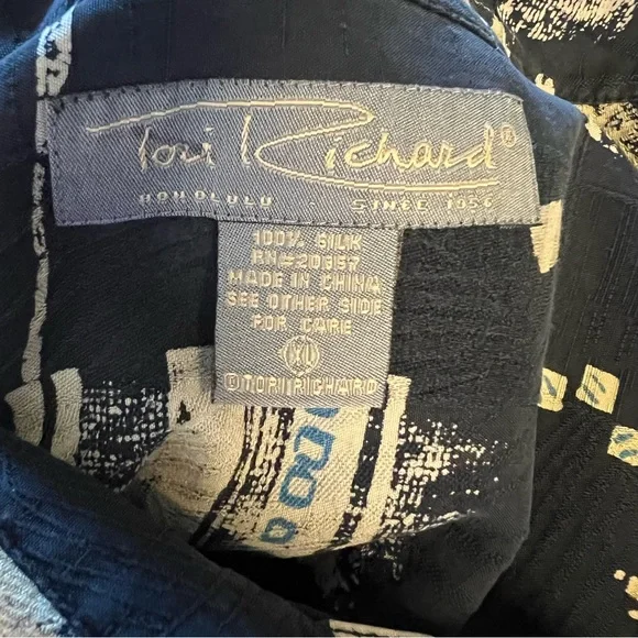 Tori Richard Mens 100% Silk Patterned Button Down Collared Shirt - Picture 8 of 8